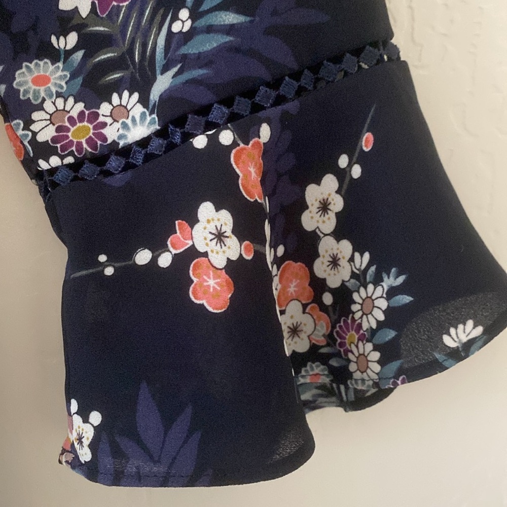 Oasis Floral Dress - Picture 4 of 6